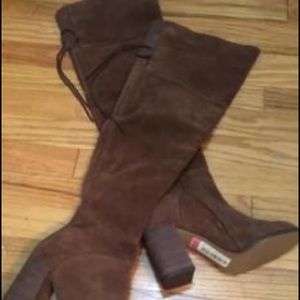 Leather boots! Over the knee.